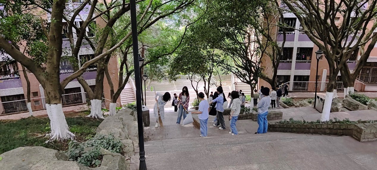 bwin必赢(中国)在线登录入口开展“践行劳动育人实践，增强金融强国本领”主题劳动实践活动